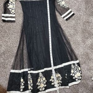 Beautiful brand new  black color dresss